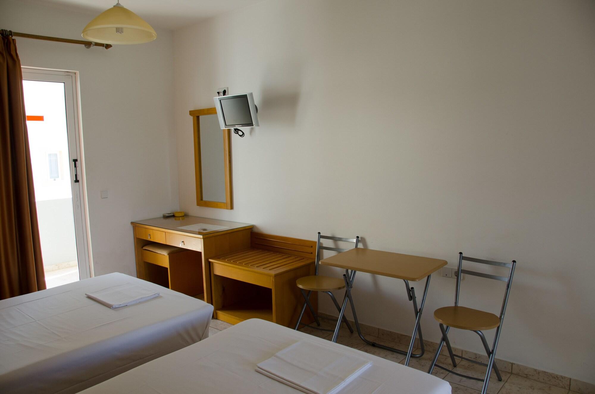 Goji Vegan Hotel Lalyssos Eksteriør billede