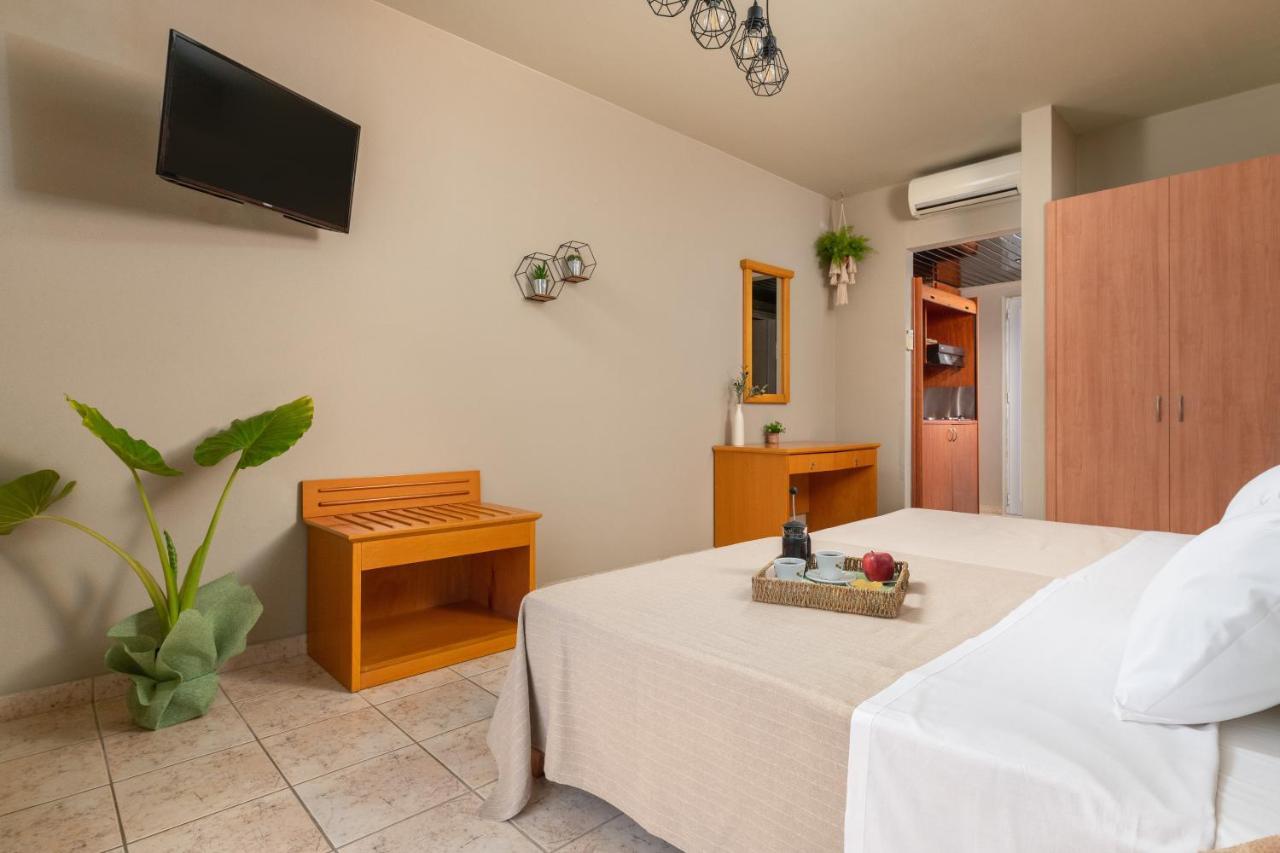 Goji Vegan Hotel Lalyssos Eksteriør billede